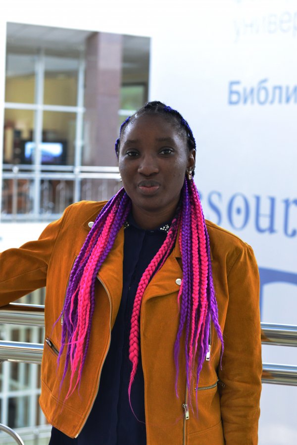 Бэгре Рахина Сара – Африка ( Буркина Фасо)